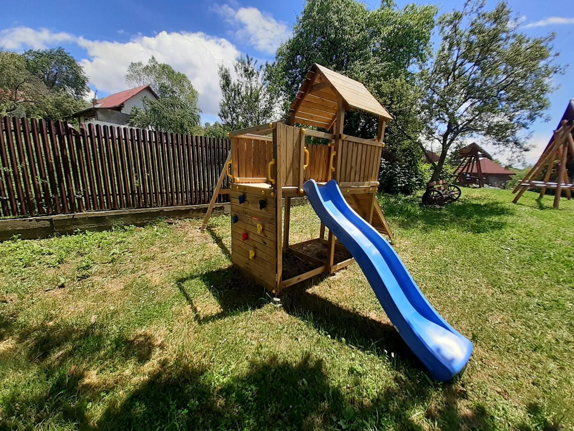 Casa Silvia Hotel Căpăţîneni-Ungureni Eksteriør billede